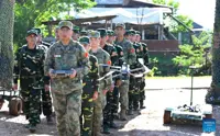 Chinese defence minister holds talks with Lao deputy prime minister and defence minister