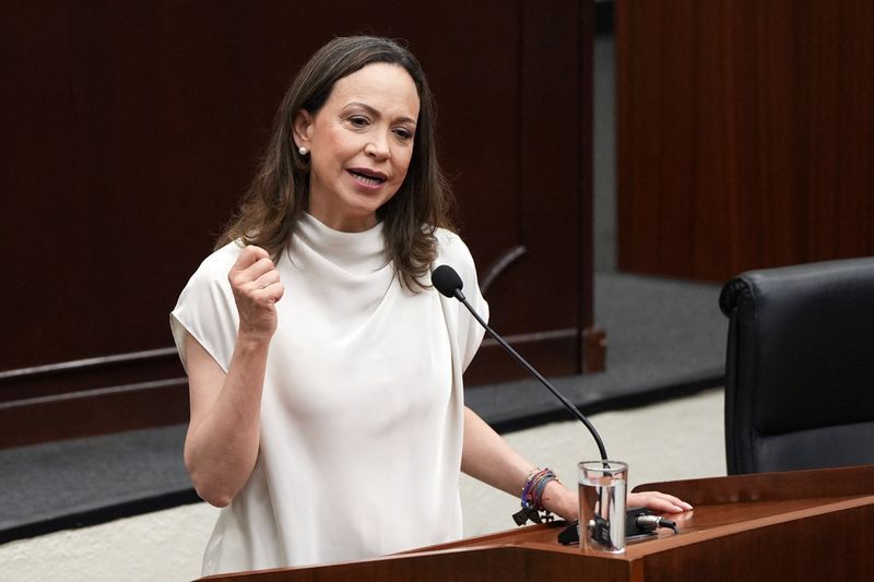 Venezuelas Oppositionsführer Machado erwägt angesichts der Zurückhaltung ...