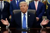 Trump’s AI defence defies voter unease heading into midterms