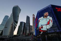 NHL-Ovechkin was asked to appear in ad for Putin-backed United Russia, Capitals say