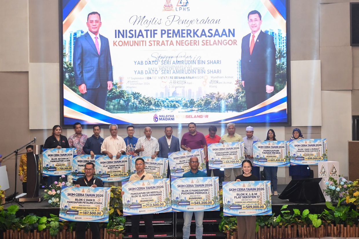 The 2026 Selangor State Strata Community Empowerment Initiative Handover Ceremony.— EZARD FAROUQ/The Star