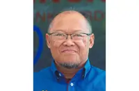 Net widens to nab online poachers