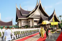 Sept 16 state exco decision has no legal effect, Tuanku Muhriz remains Negri Ruler, says DKU