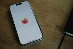 Firefox teams with Mistral for AI browsing