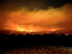 Emergency warning issued for bushfire in northern Australia