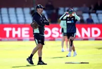 Cricket-Sawyer leaves role as New Zealand women's coach