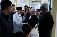 Don’t be swayed by political pressure over state Ruler issue, Anwar tells Negri MB