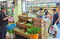 Eye on illegal businesses run by foreigners