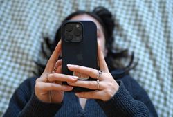 Four signs using AI might be affecting your mental health