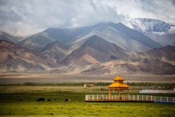 Scientists trace half the DNA in Xinjiang’s oldest tombs to Yellow River farmers