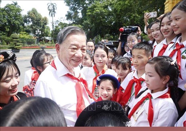 越南国家主席苏林致儿童中秋节贺信