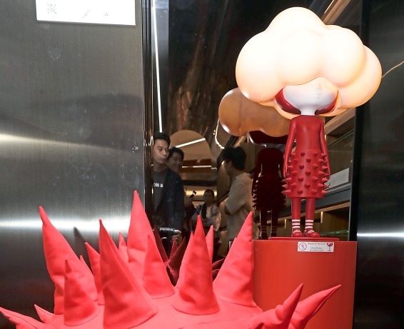 Chong’s ‘Disambiguate’ table lamp from ‘The Shape of Obedience’ series on display as part of the showcase.