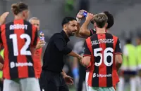 Soccer-AC Milan boss Amorim determined to learn from mistakes at Man Utd