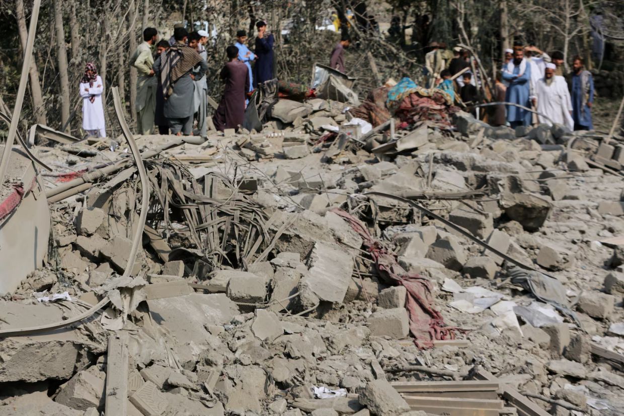 Pakistan meldet, dass bei Luftangriffen in Afghanistan 28 Militante ...