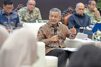 Indonesia's budget stays on course despite spending push