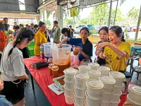 Little entrepreneurs shine at school mid-autumn sale