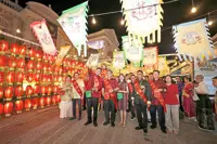 Giving old Mid-Autumn Festival customs new life