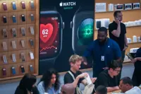 Apple is developing new fitness tracker aimed at rivalling Whoop