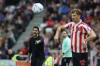Soccer-Sunderland's disputed penalty against Arsenal was wrong, says panel