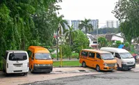 One week to move vehicles from Tmn Bukit Indah roads