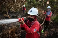 The women volunteers of Borneo battling worst wildfires in 11 years
