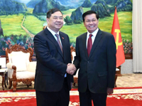 Laos, Vietnam push for progress in transport, energy projects