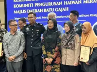 Batu Gajah appoints community agents to catch stray livestock