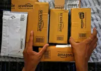 Exclusive-Amazon bets $3 billion on India's fast-delivery boom, sources say