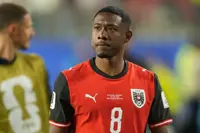 Soccer-Alaba joins Udinese with plenty of big-name free agents still available