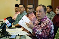 Negri govt calls for urgent resolution to ongoing constitutional crisis