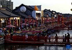 China’s extended holiday set to boost long-haul travel, border crossings