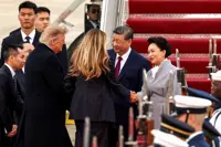 Peng Liyuan and Melania Trump renew acquaintance as Xi arrives in US