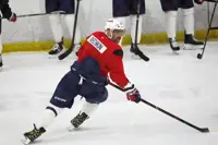 NHL-Ovechkin, young stars headline NHL's expanded 84-game season