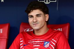 Soccer-'Alvarez is in the past', says Deco as Barcelona embrace Raphinha reinvention