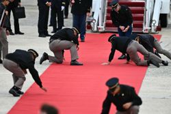 Video of US military adjusting red carpet for China’s Xi sparks online backlash