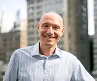 Hedge fund veteran bets on ‘abundance’