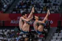 Strong final two dives lift Nurqayyum-Rui Jie to bronze