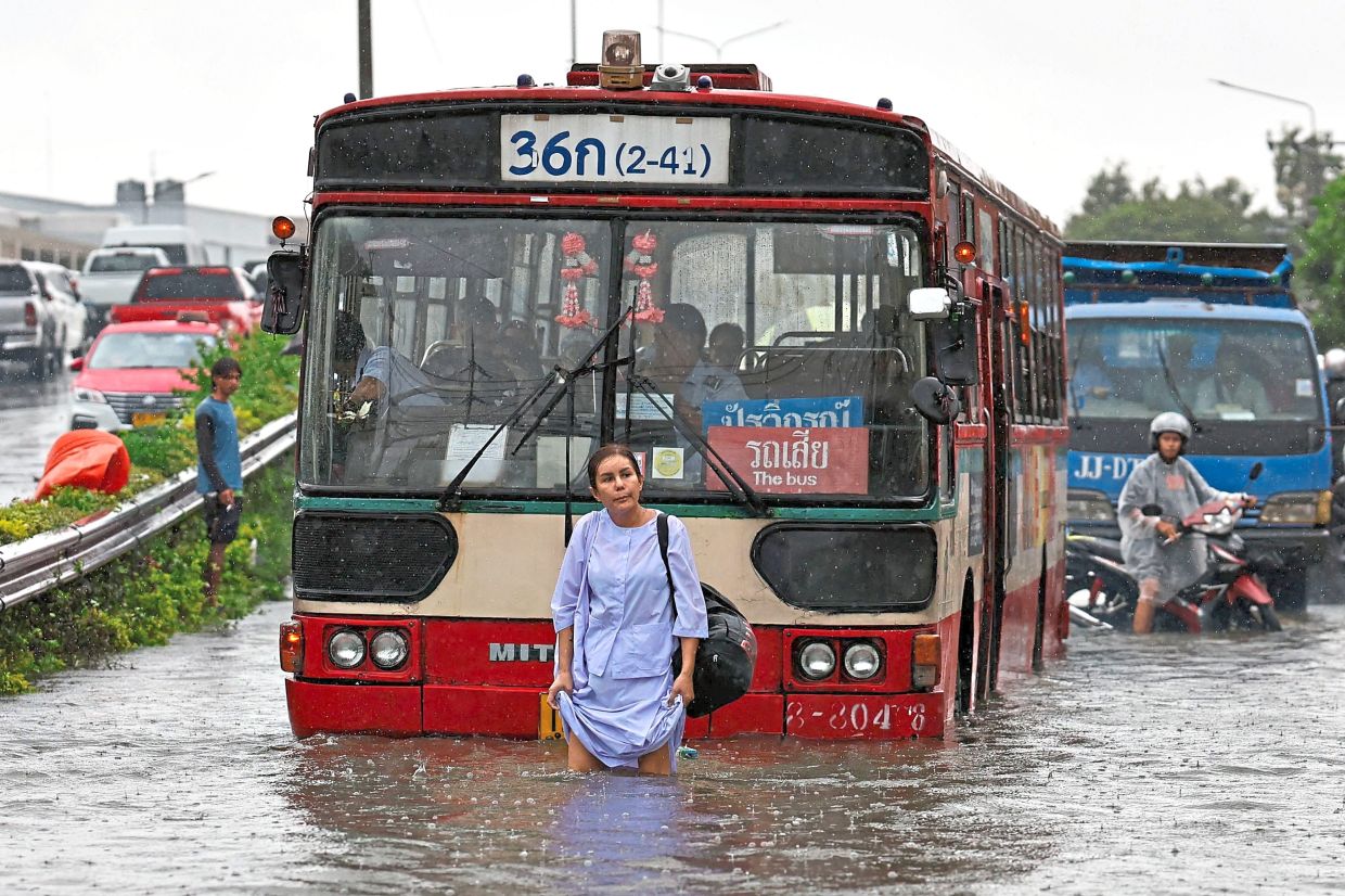 Bangkok ruft Hochwasserkatastrophe aus