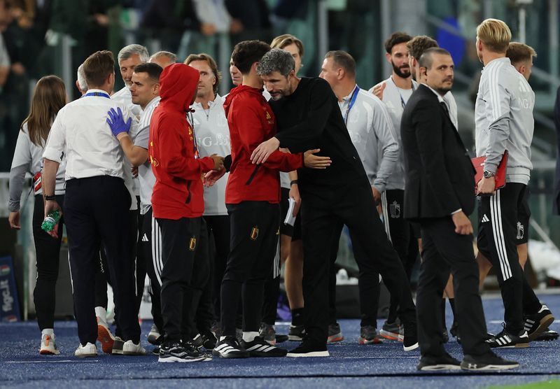 Fußball – Belgiens neuer Trainer Van Bommel freut sich auf das Duell mit ...