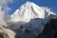 Ten missing on Nepal’s Himlung peak after avalanche