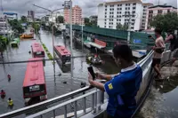 Bangkok flooding eases as rainfall subsides