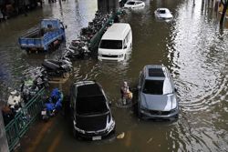 Bangkok floods: Malaysians urged to remain in contact with embassy