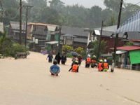 Myanmar rescuers fear 10 dead in cut-off flood zone