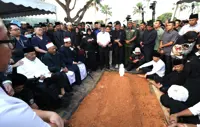 Tun Dr Siti Hasmah laid to rest