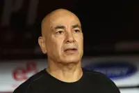 Soccer-Egypt boss Hassan seeks to ease Salah tensions ahead of South Sudan qualifier