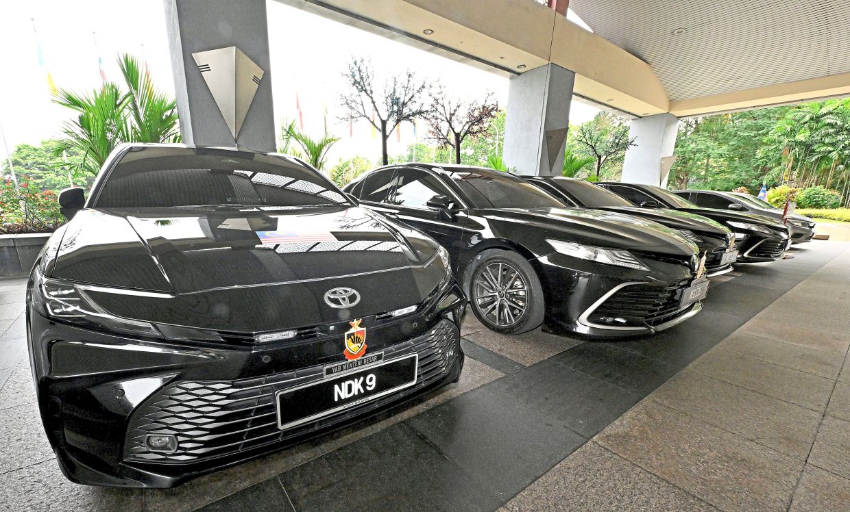 The official vehicles of the former state executive councillors.