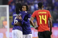 Soccer-France snatch late winner in Belgium, Italy thrash Turkey 4-1 away
