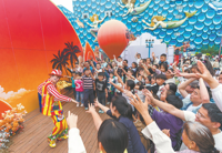 China's Golden Week travel surge masks cautious consumer spending