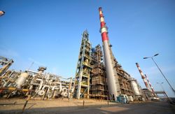 Hengyuan tumbles 15%, short selling suspended