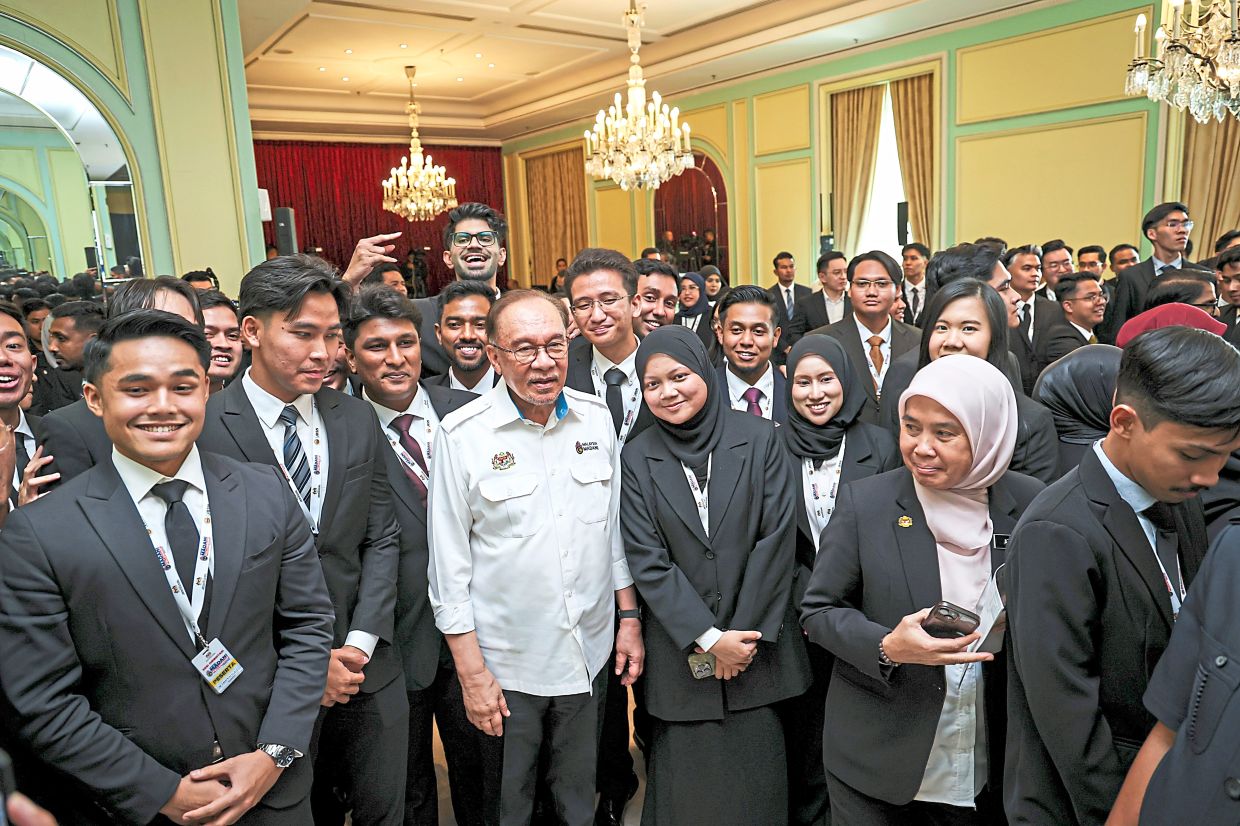 PM: Nimble youth needed at the helm of diverse issues